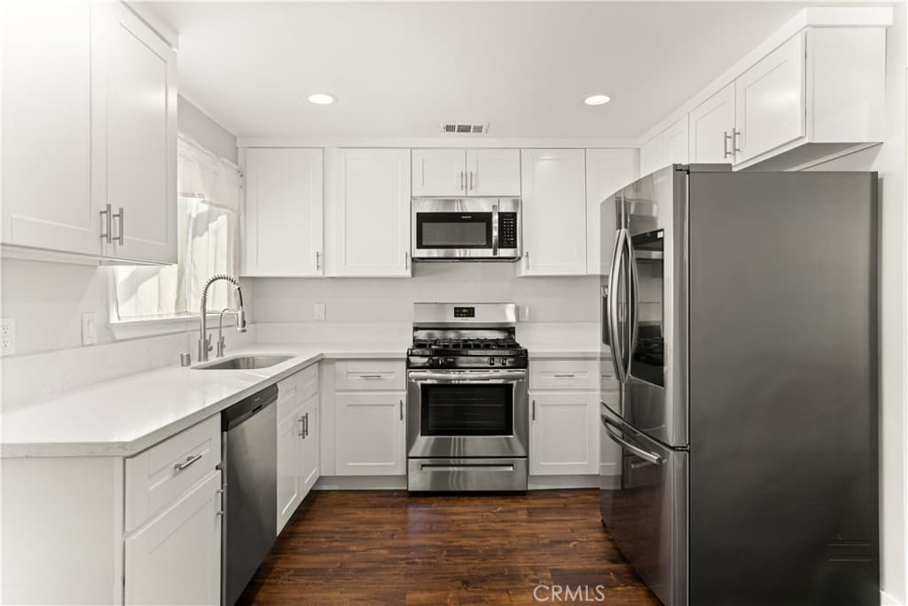 Home at 1617 N Gordon Court, Pomona — photo 4 of 12