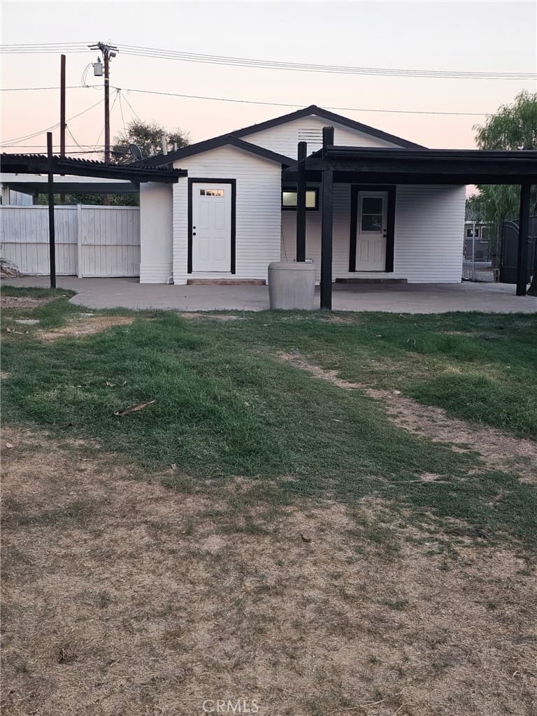 Home at 11046 Kadota, Pomona — photo 5 of 12