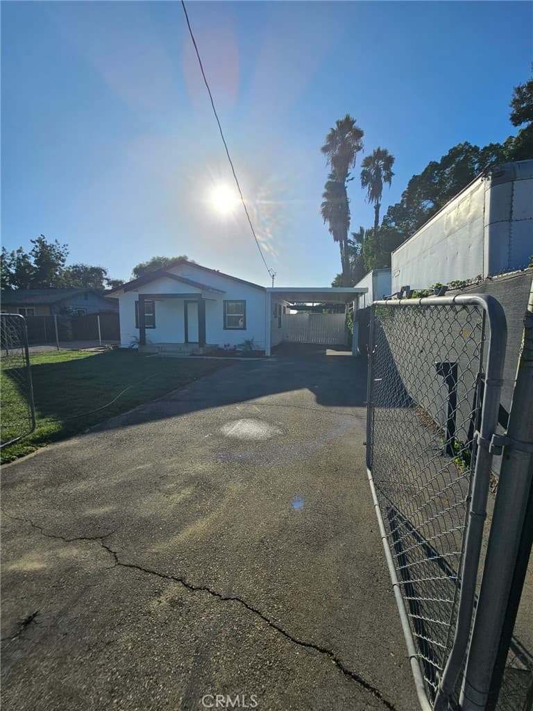 Home at 11046 Kadota, Pomona — photo 10 of 12