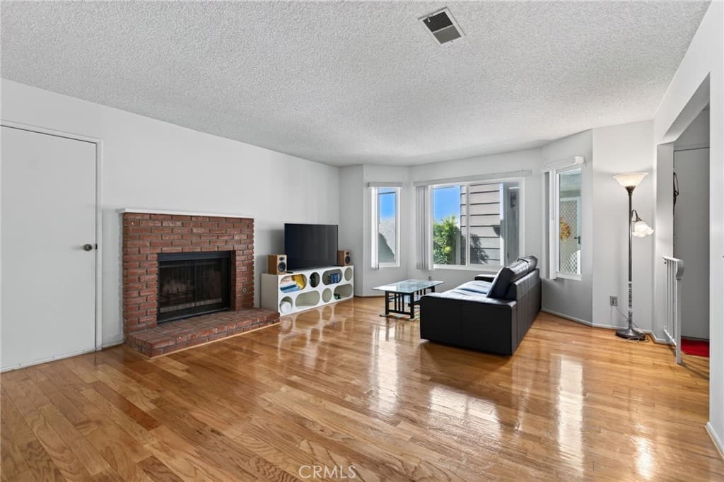 Condo at 15727 Tetley 5H, Hacienda Heights — photo 3 of 12
