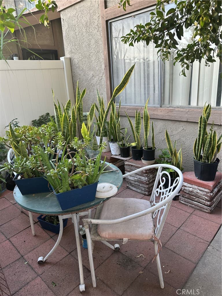 Condo at 2447 Huntington, Duarte — photo 1 of 6