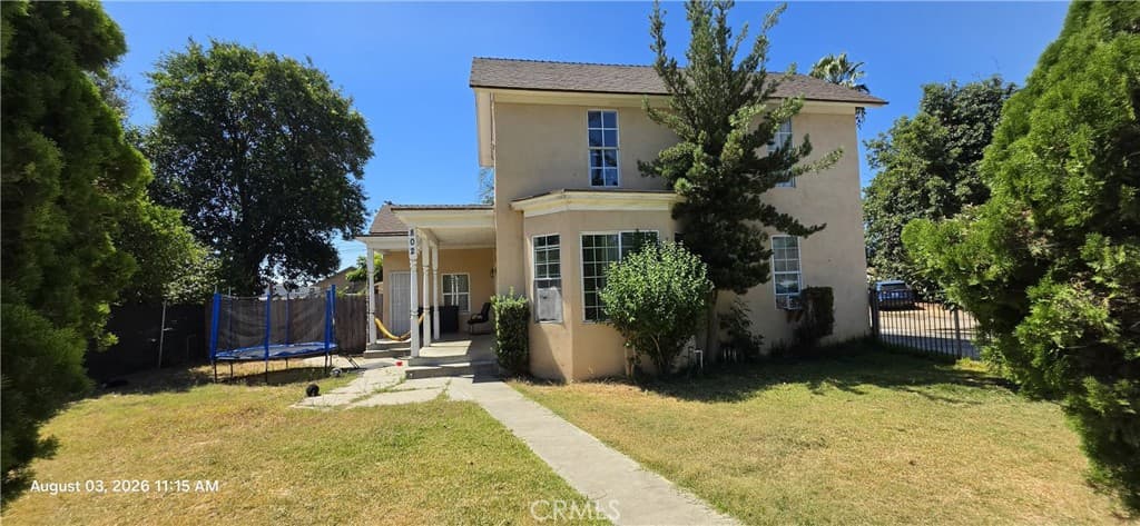 Home at 802 W 7th Street, Pomona — photo 2 of 9