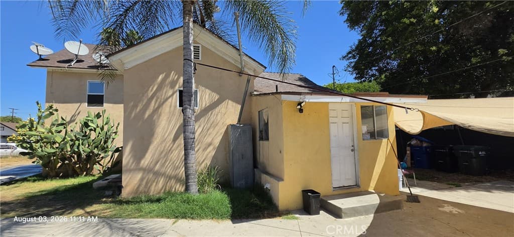 Home at 802 W 7th Street, Pomona — photo 5 of 9