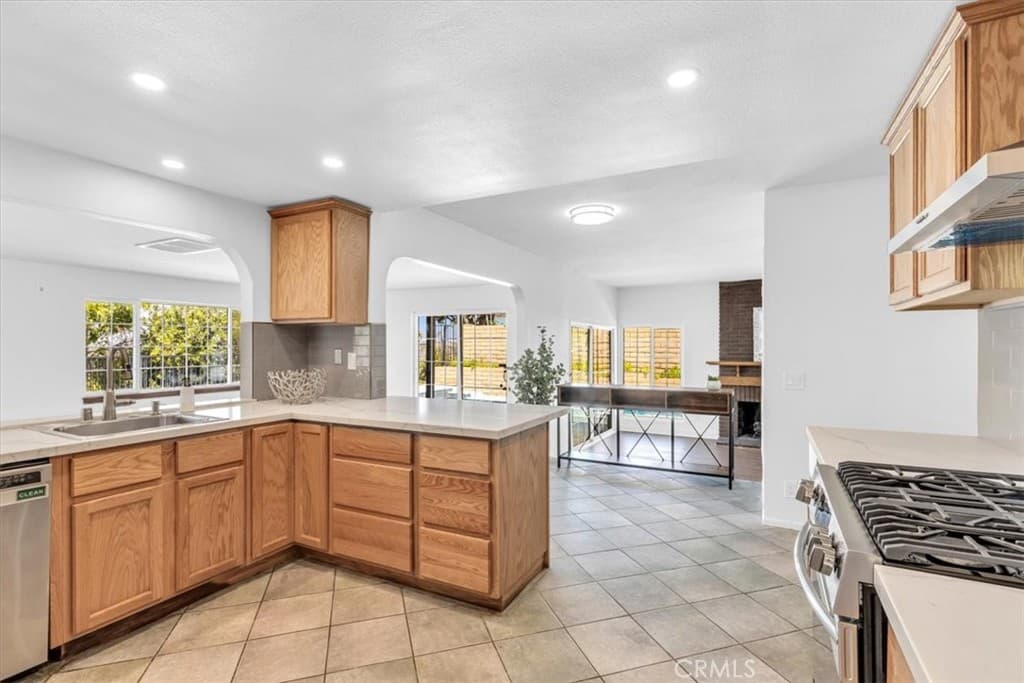 Home at 3315 Hawkwood, Diamond Bar — photo 12 of 12