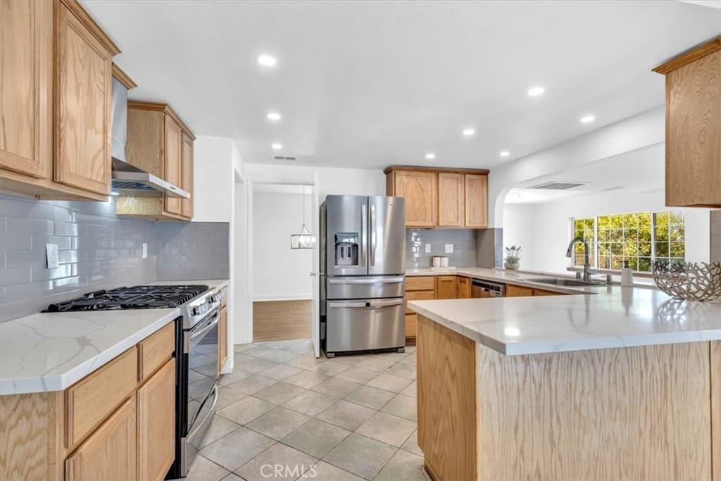 Home at 3315 Hawkwood, Diamond Bar — photo 9 of 12