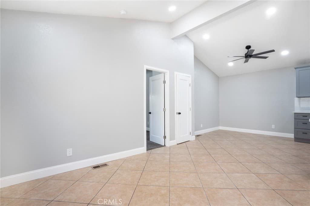 Home at 218 Las Brisas, Pomona — photo 6 of 12