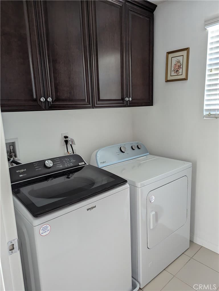 Home at 753 Huron, Claremont — photo 8 of 12