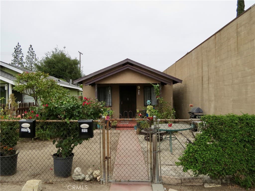 Home at 212 N Azusa, Azusa — photo 6 of 12