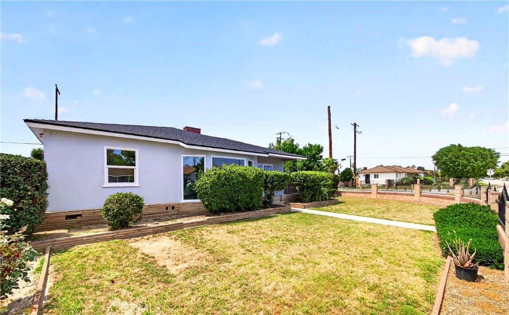 Home at 639 N Nora, West Covina — photo 4 of 12