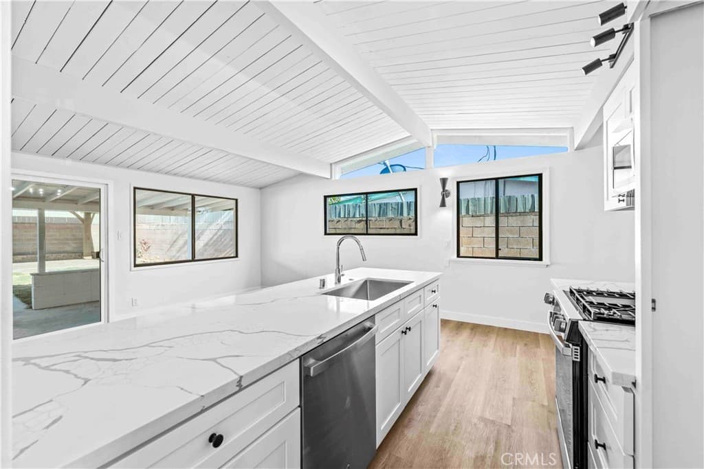 Home at 5248 N Enid, Azusa — photo 9 of 12
