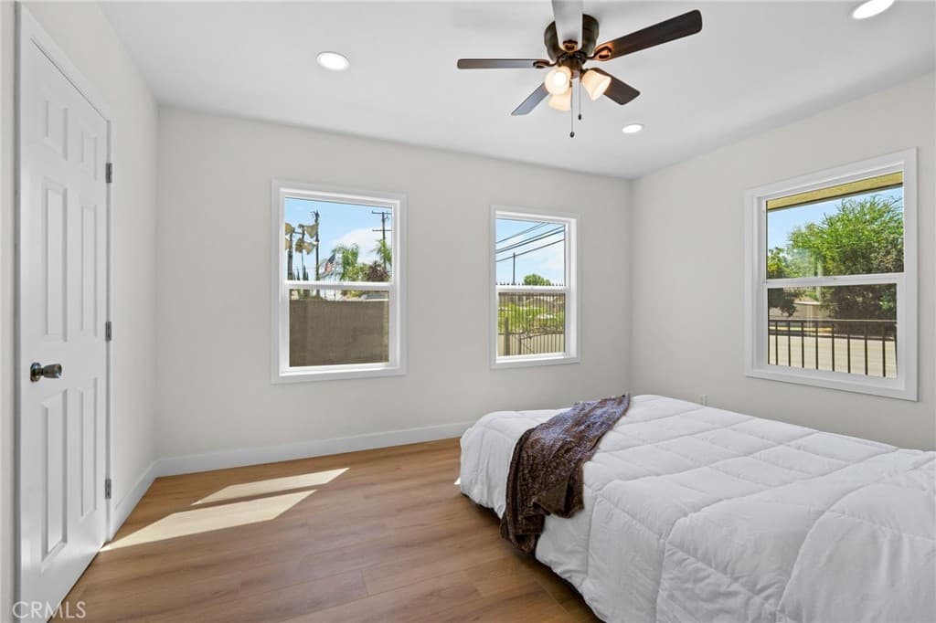 Home at 956 S Reservoir, Pomona — photo 5 of 12
