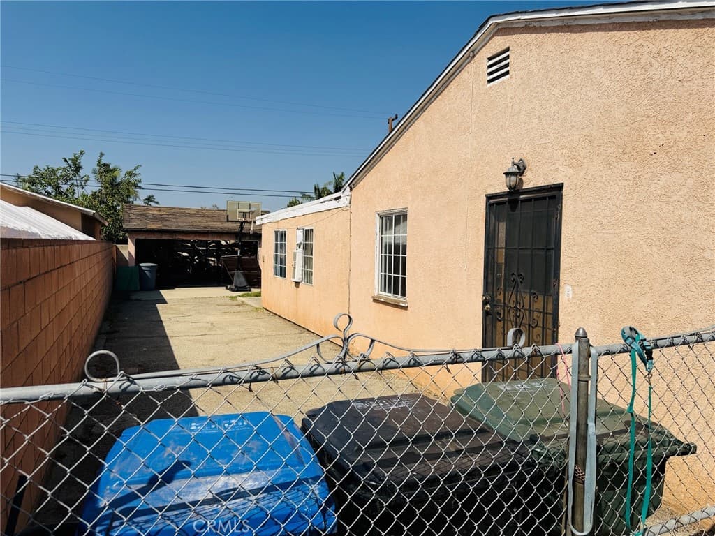 Home at 213 S Murray, Azusa — photo 6 of 6