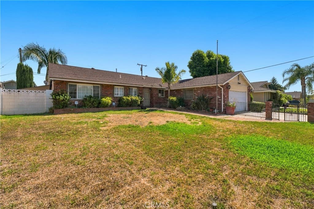 Home at 1212 S California, West Covina — photo 3 of 12