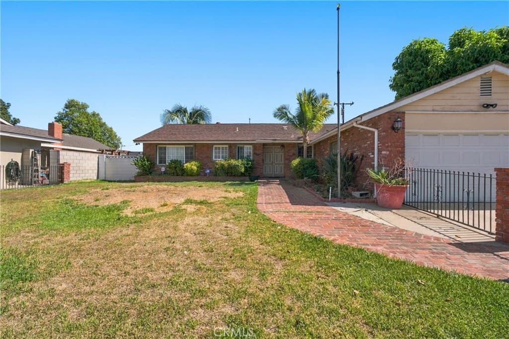 Home at 1212 S California, West Covina — photo 4 of 12