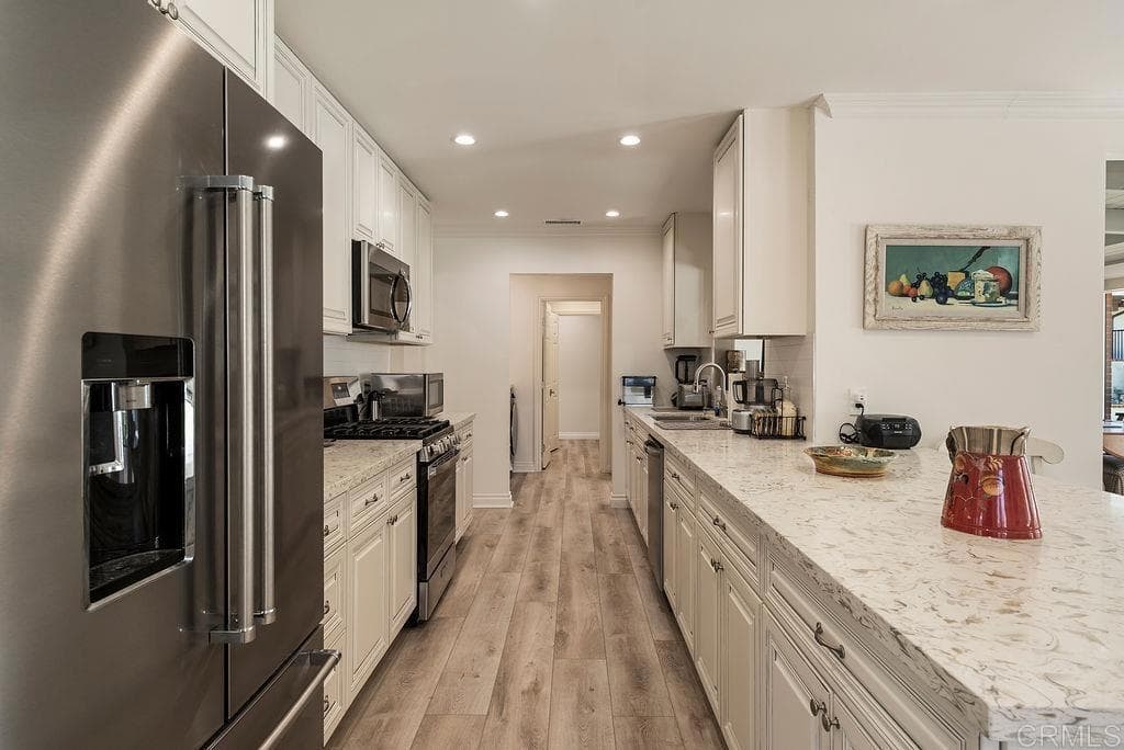 Home at 453 W Laurel Avenue, Glendora — photo 12 of 12