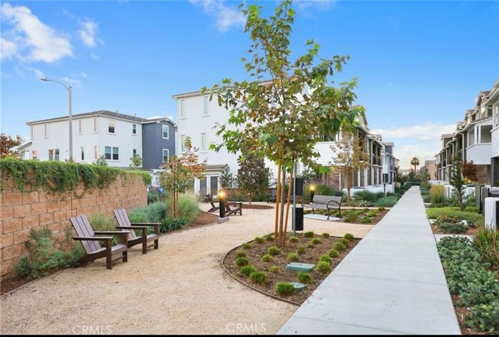 Condo at 240 Lockhart, West Covina — photo 4 of 12
