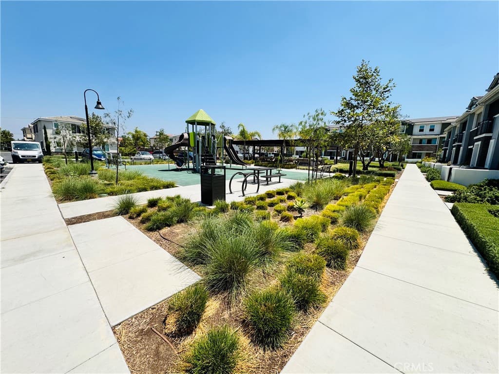 Condo at 240 Lockhart, West Covina — photo 9 of 12