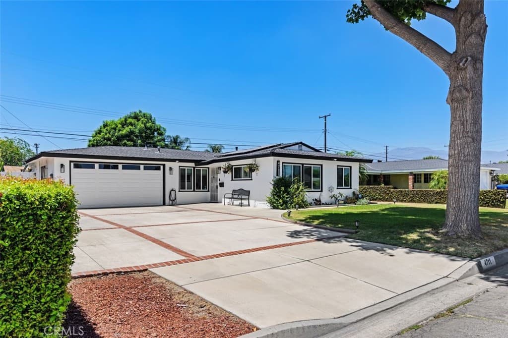 Home at 4711 N Hollenbeck, Covina — photo 2 of 12