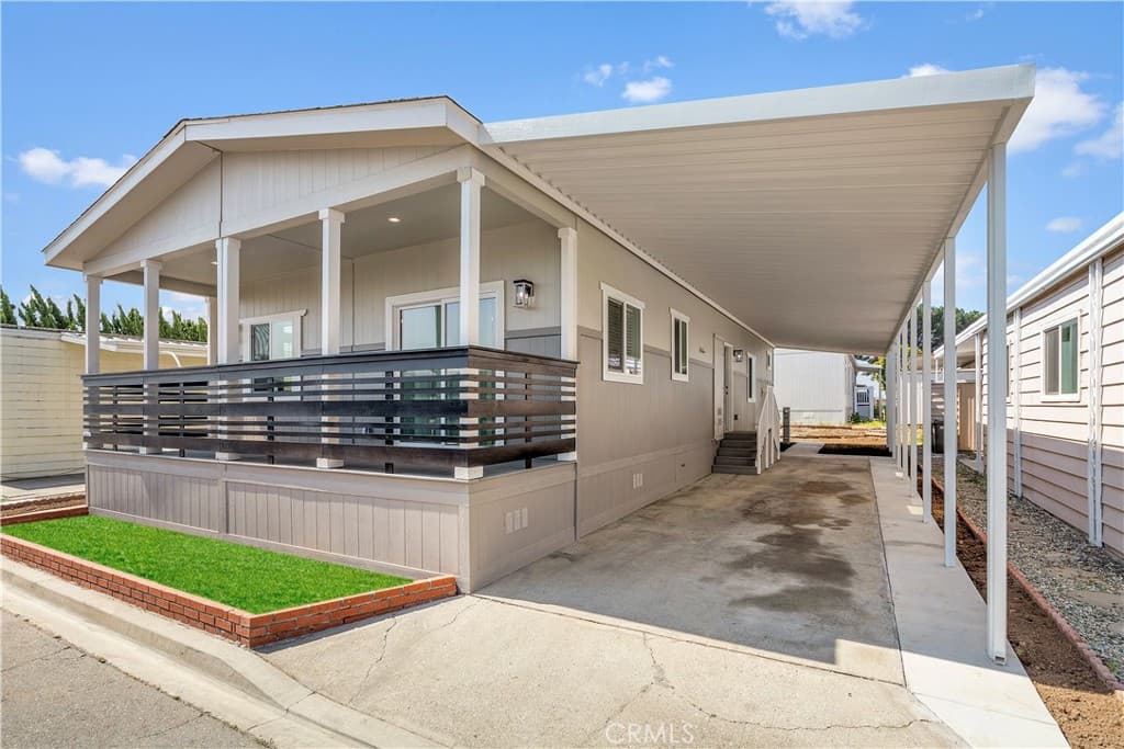 Home at 2755 Arrow Highway 169, La Verne — photo 2 of 12