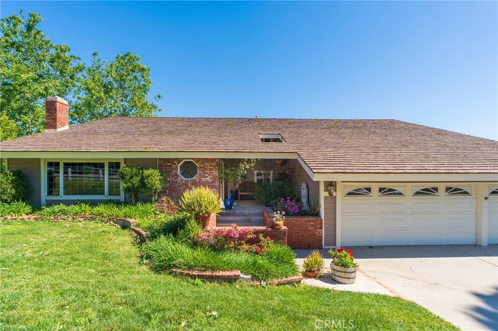 Home at 1920 Flint Rock Road, Diamond Bar — photo 3 of 12