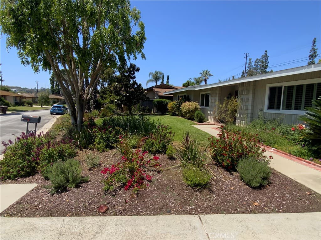 Home at 15949 Maracaibo Place, Hacienda Heights — photo 5 of 12