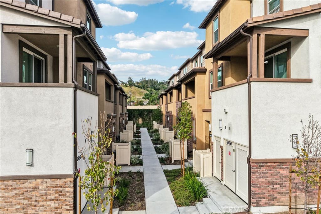 Condo at 1567 Stratus Drive, Pomona — photo 3 of 12