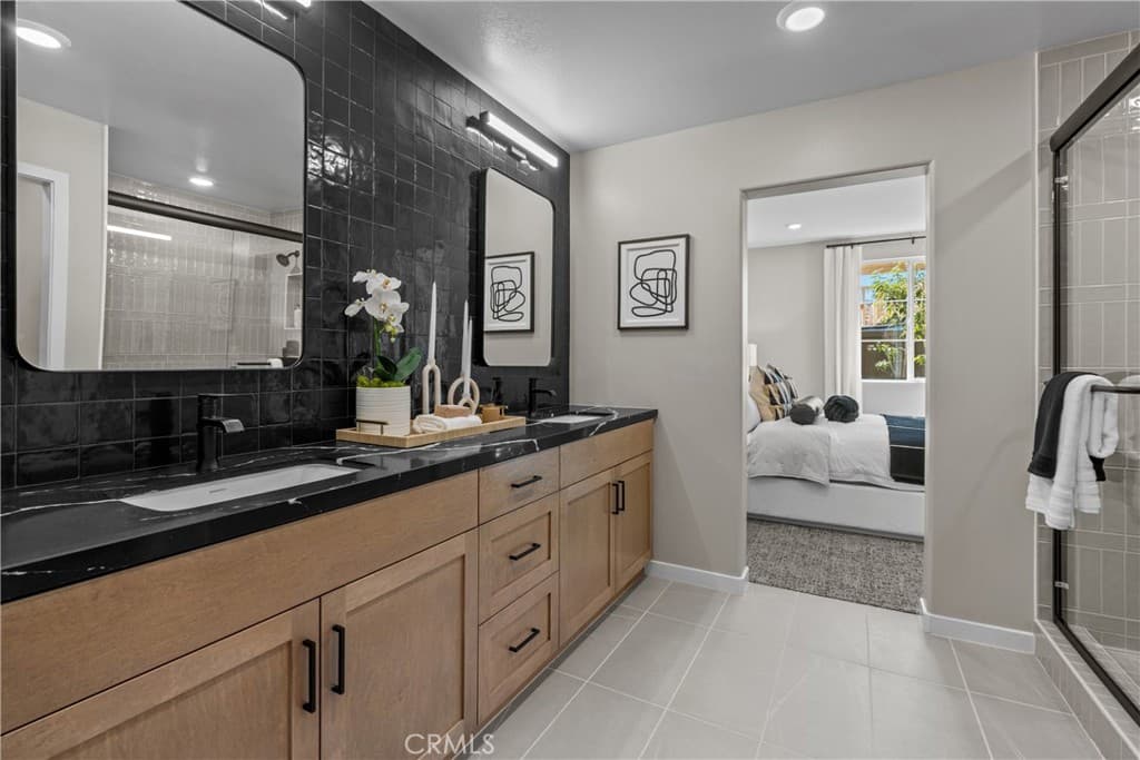 Townhouse at 133 Sonoma Lane, Claremont — photo 11 of 12