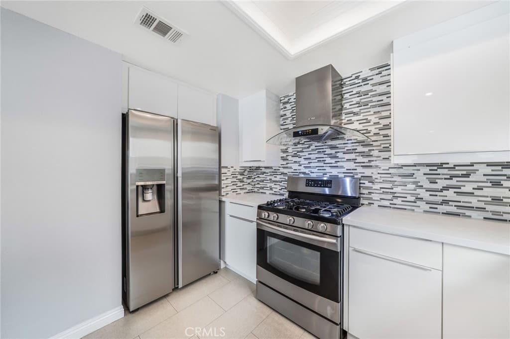 Home at 13706 Monterey Ave, Baldwin Park — photo 10 of 12