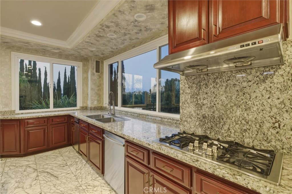 Home at 2740 Shadow Canyon, Diamond Bar — photo 10 of 12