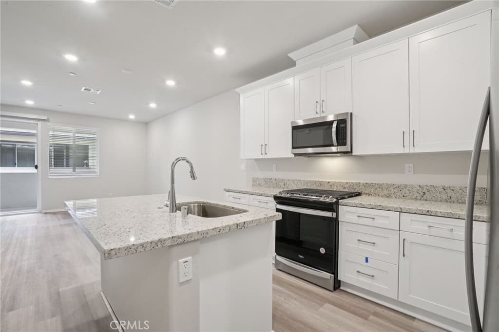 Condo at 1551 Stratus Drive, Pomona — photo 11 of 12