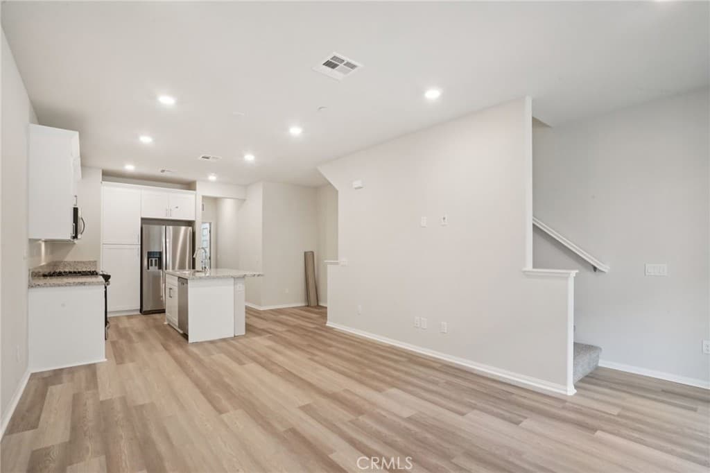 Condo at 1551 Stratus Drive, Pomona — photo 8 of 12