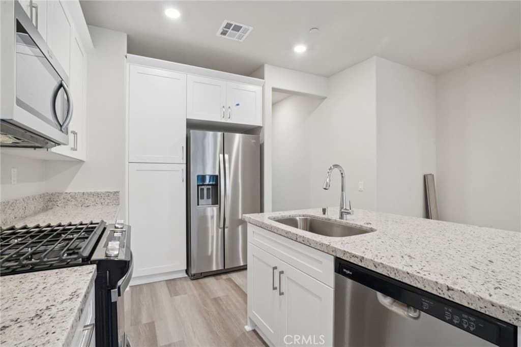 Condo at 1551 Stratus Drive, Pomona — photo 10 of 12