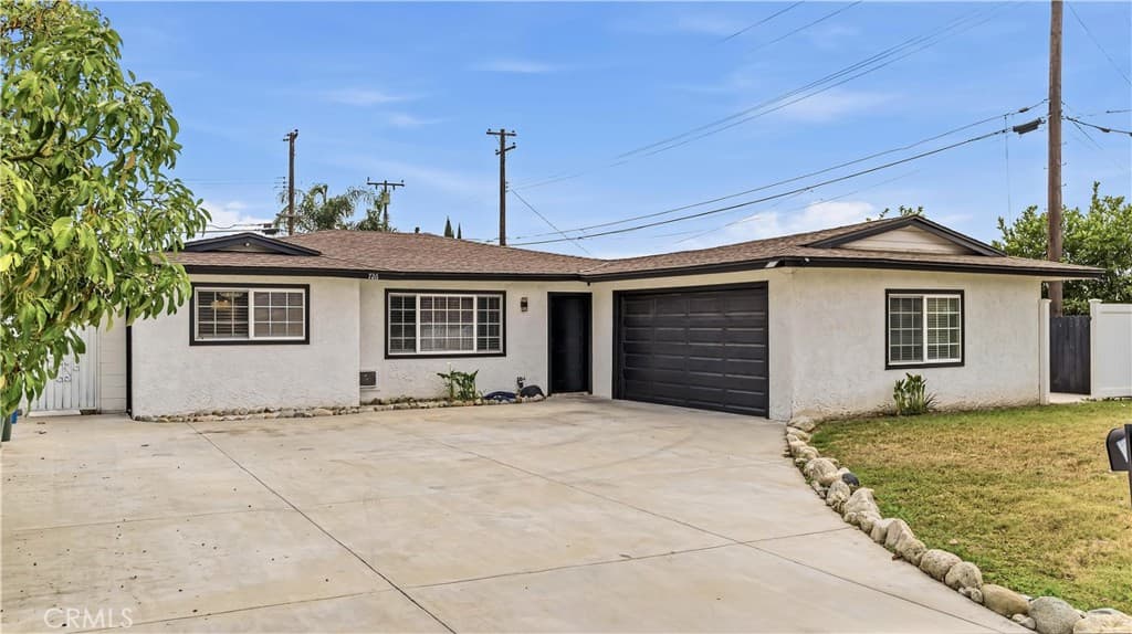 Home at 726 W Franklin, Pomona — photo 1 of 12