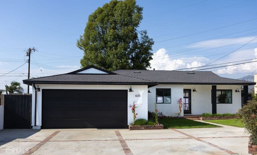 Home at 605 W Gaillard, Glendora — photo 2 of 12