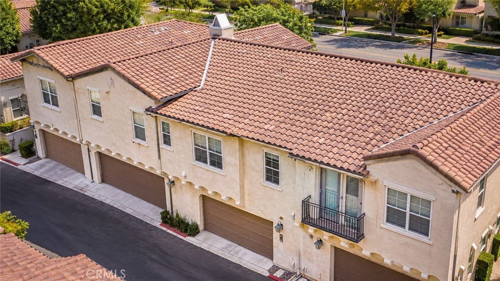 Condo at 862 E Baseline, Claremont — photo 3 of 12