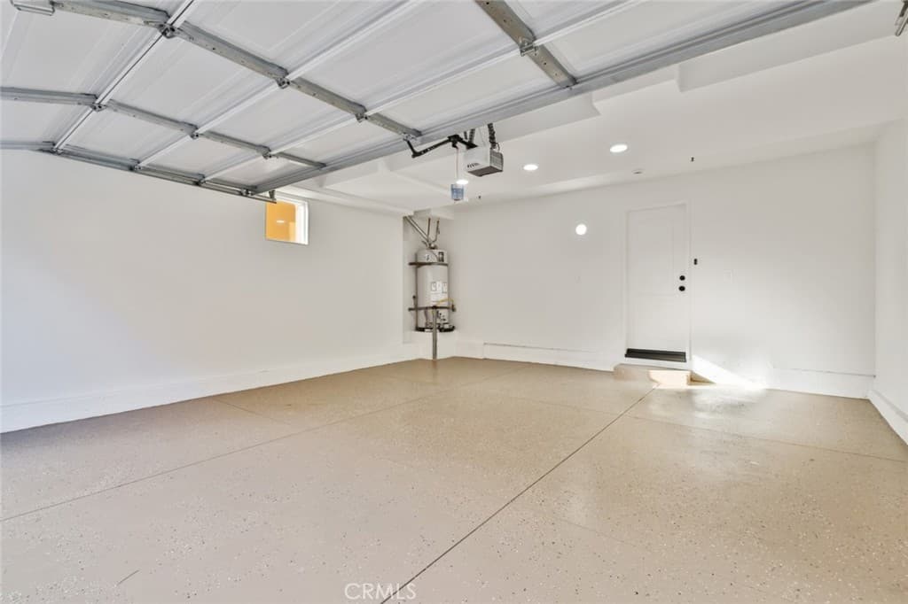 Townhouse at 511 N Lark Ellen, Covina — photo 6 of 12
