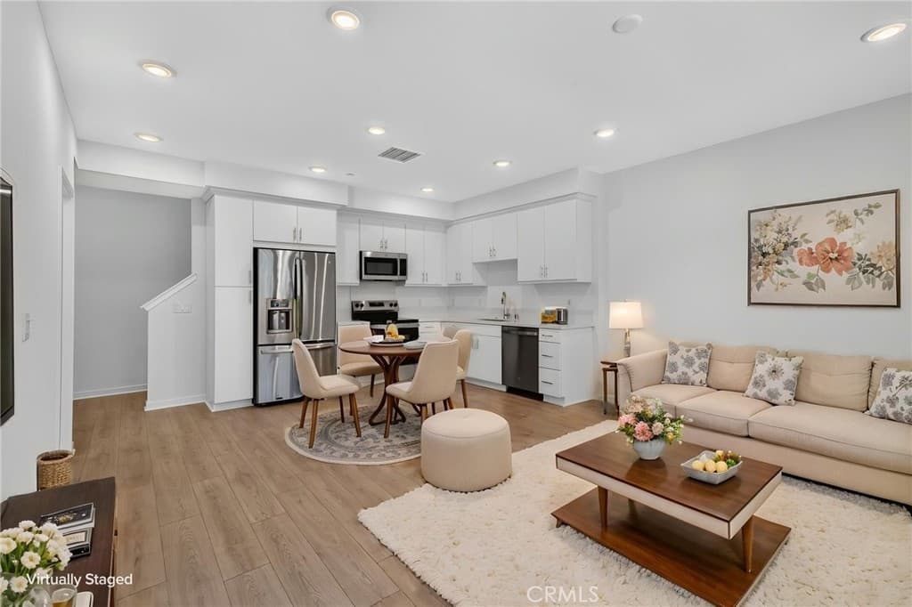 Townhouse at 431 Paradiso Place, Covina — photo 1 of 12