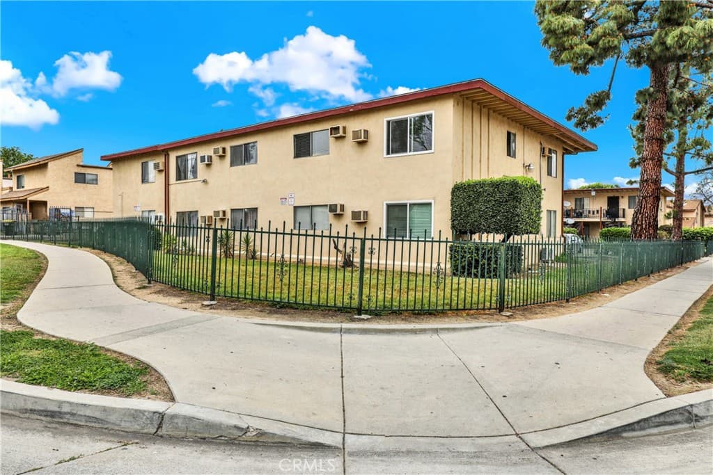 Commercial at 1947 Sierra Leone Ave, Rowland Heights — photo 11 of 12