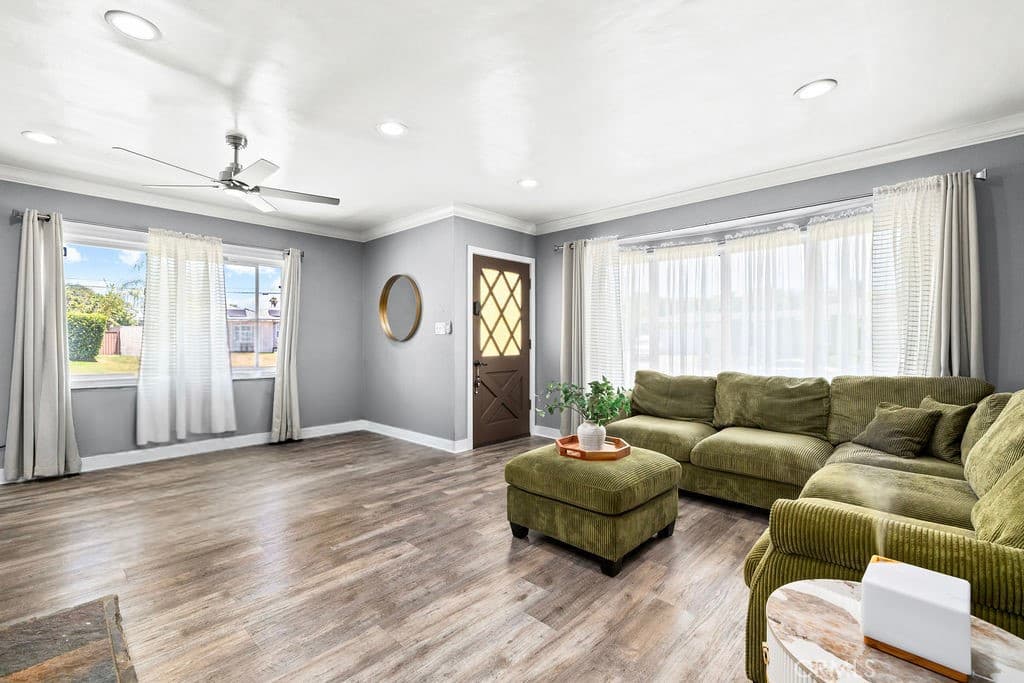 Home at 18657 E Laxford Road, Covina — photo 4 of 12