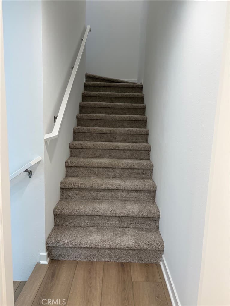 Townhouse at 1032 Foothill Boulevard, Claremont — photo 11 of 12