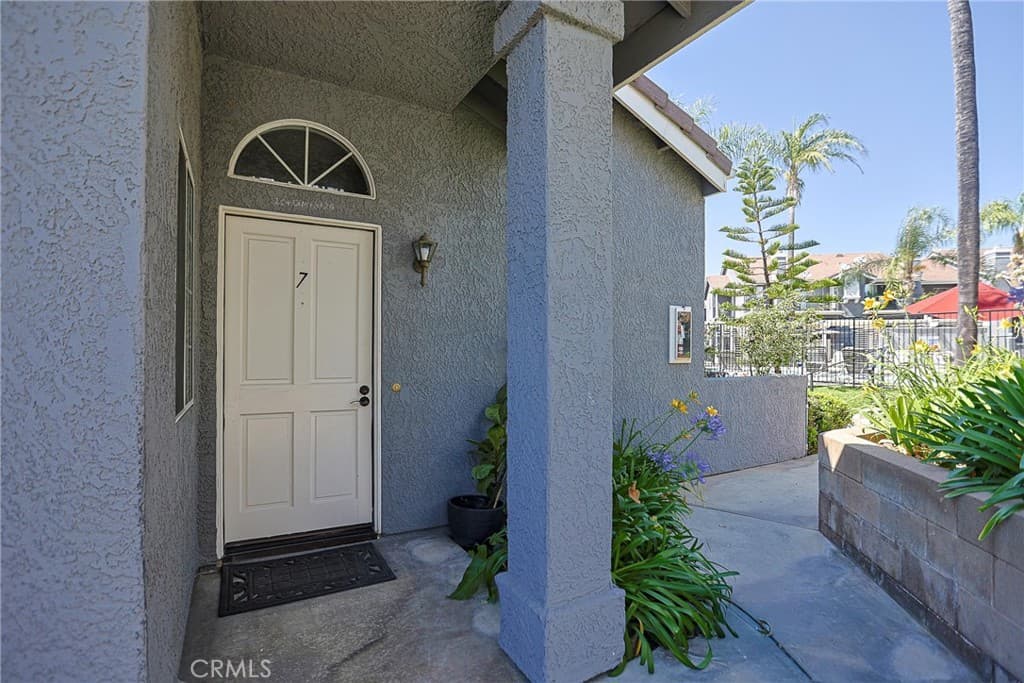 Condo at 776 E San Bernardino 7, Covina — photo 1 of 12