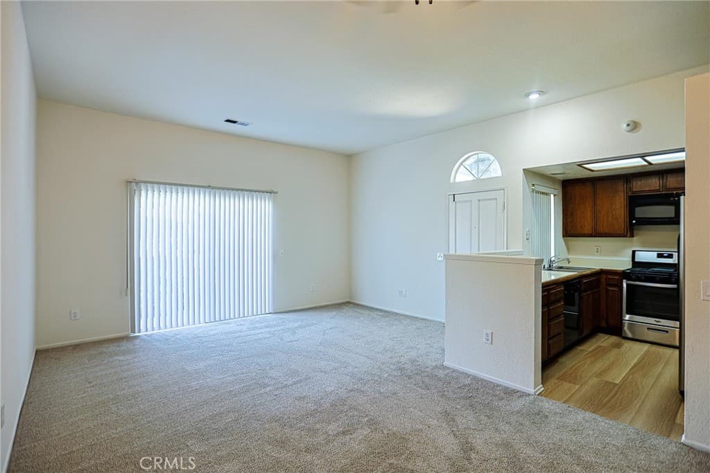 Condo at 776 E San Bernardino 7, Covina — photo 3 of 12