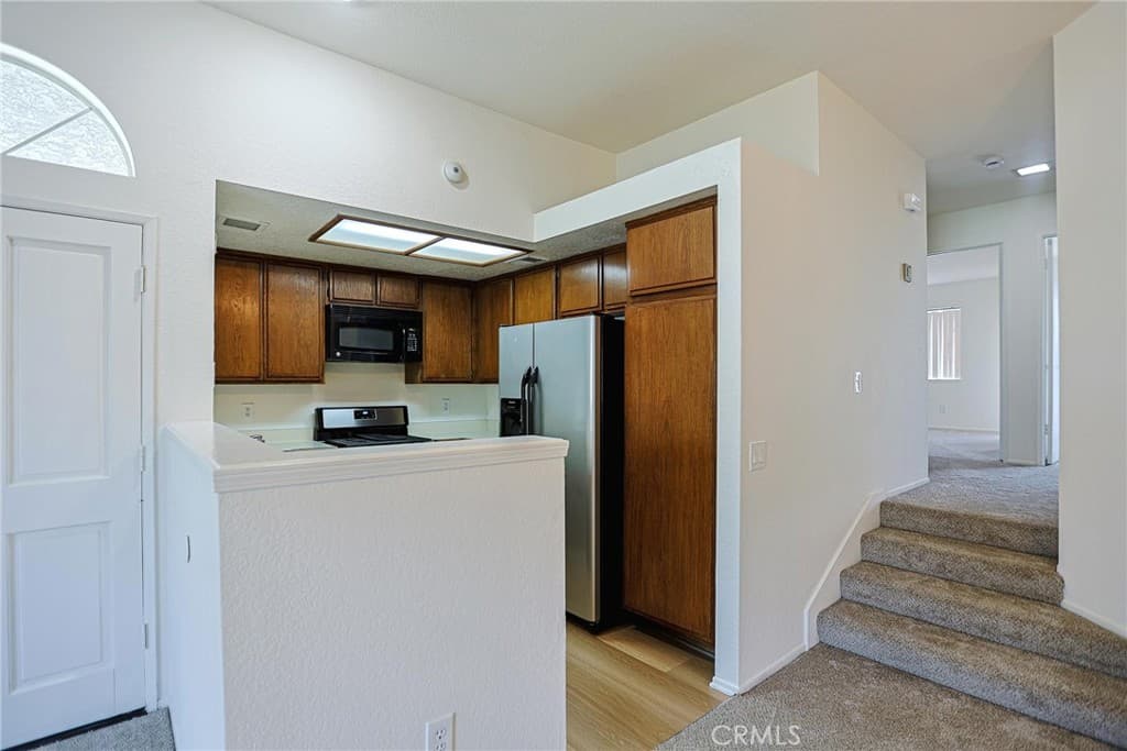 Condo at 776 E San Bernardino 7, Covina — photo 5 of 12