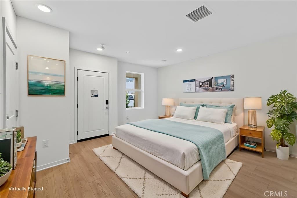 Townhouse at 726 Tropicana Place, Covina — photo 2 of 6