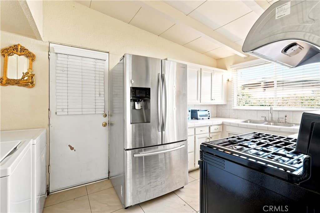 Home at 17533 Tadmore St., La Puente — photo 9 of 12