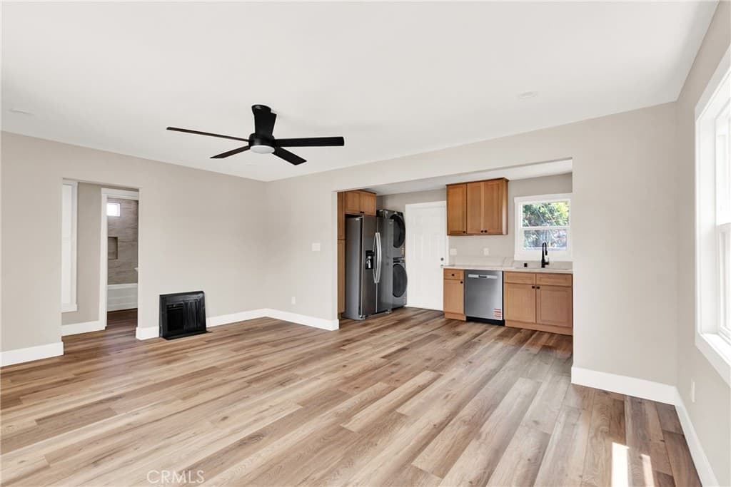 Home at 11433 Stewart Street, El Monte — photo 6 of 12