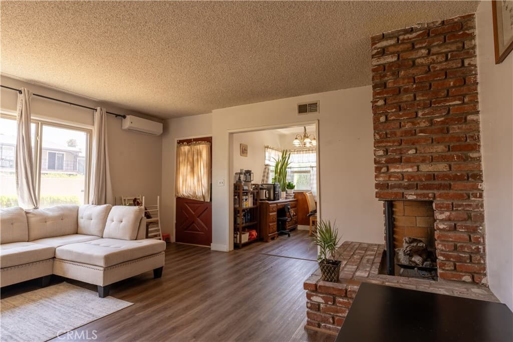 Home at 9418 E Duarte, Arcadia — photo 6 of 12