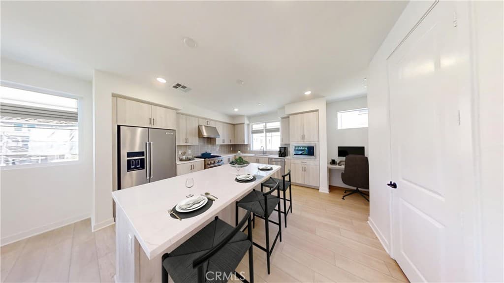 Townhouse at 4175 Jasmine Lane, Arcadia — photo 11 of 12