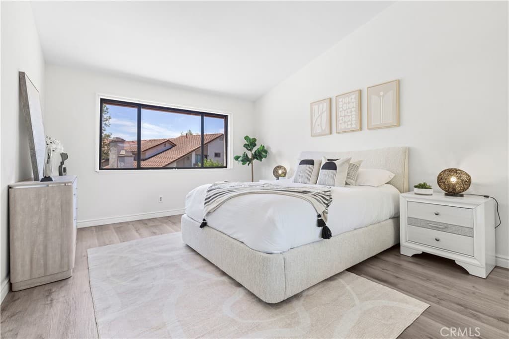 Townhouse at 22811 Chardonnay 1, Diamond Bar — photo 8 of 12