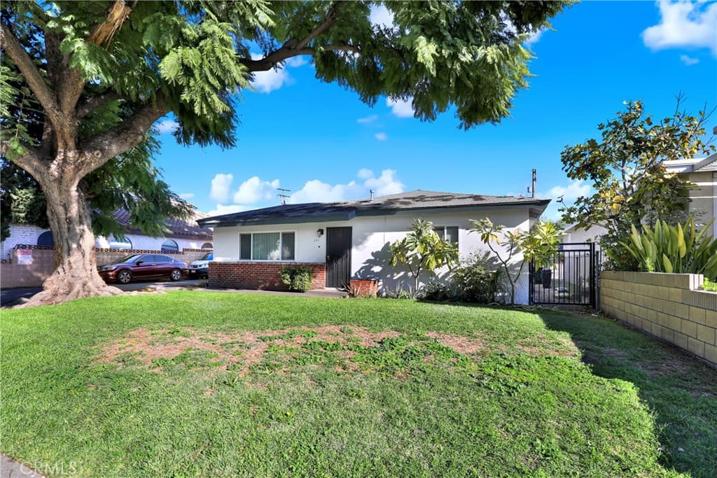 Multi-Family at 291 W Artesia, Pomona — photo 1 of 12